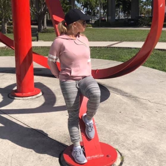 Sweater Top - Picture 1 of 2